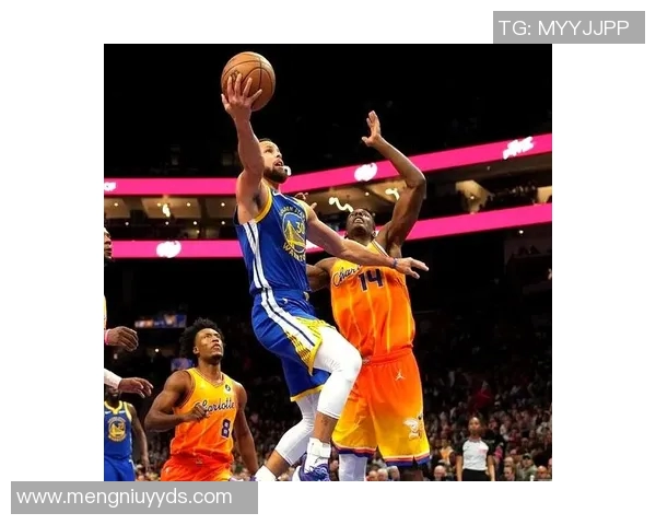 勇士再胜黄蜂，库里再砍40分领袖球队