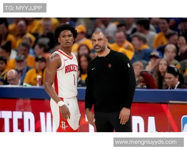 火箭大胜魔术，取得季后赛首胜